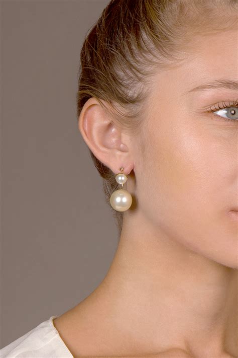 pearl earrings dior